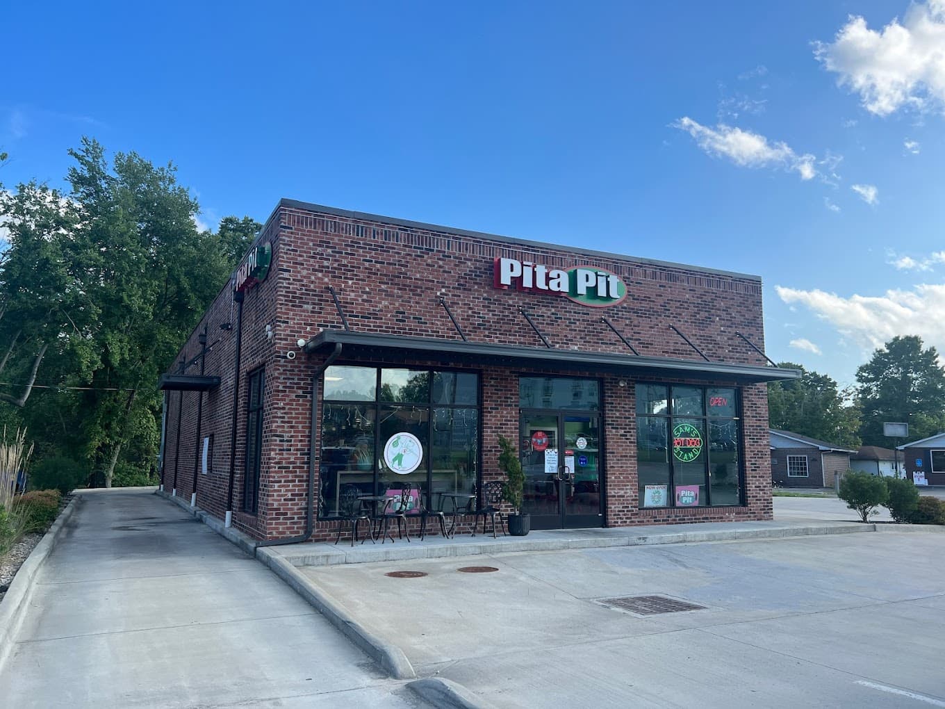 Pita Pit brand image